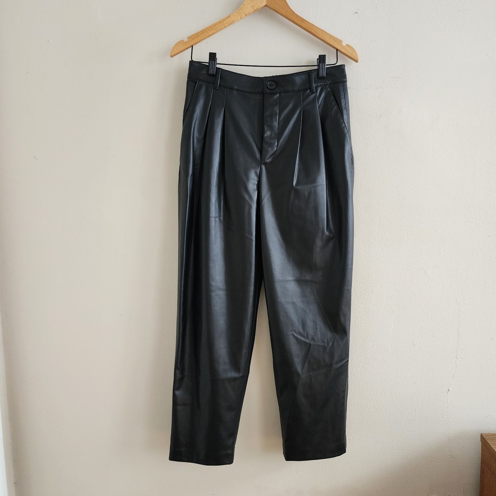 Zara NWT Faux Leather Pants XS Classic Minimalist Winter Fall Party Casual Black